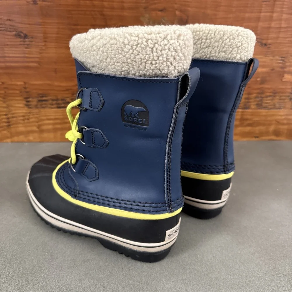 Sorel Snow Boots Boys Size 4 Blue Waterproof Insulated Lined Winter